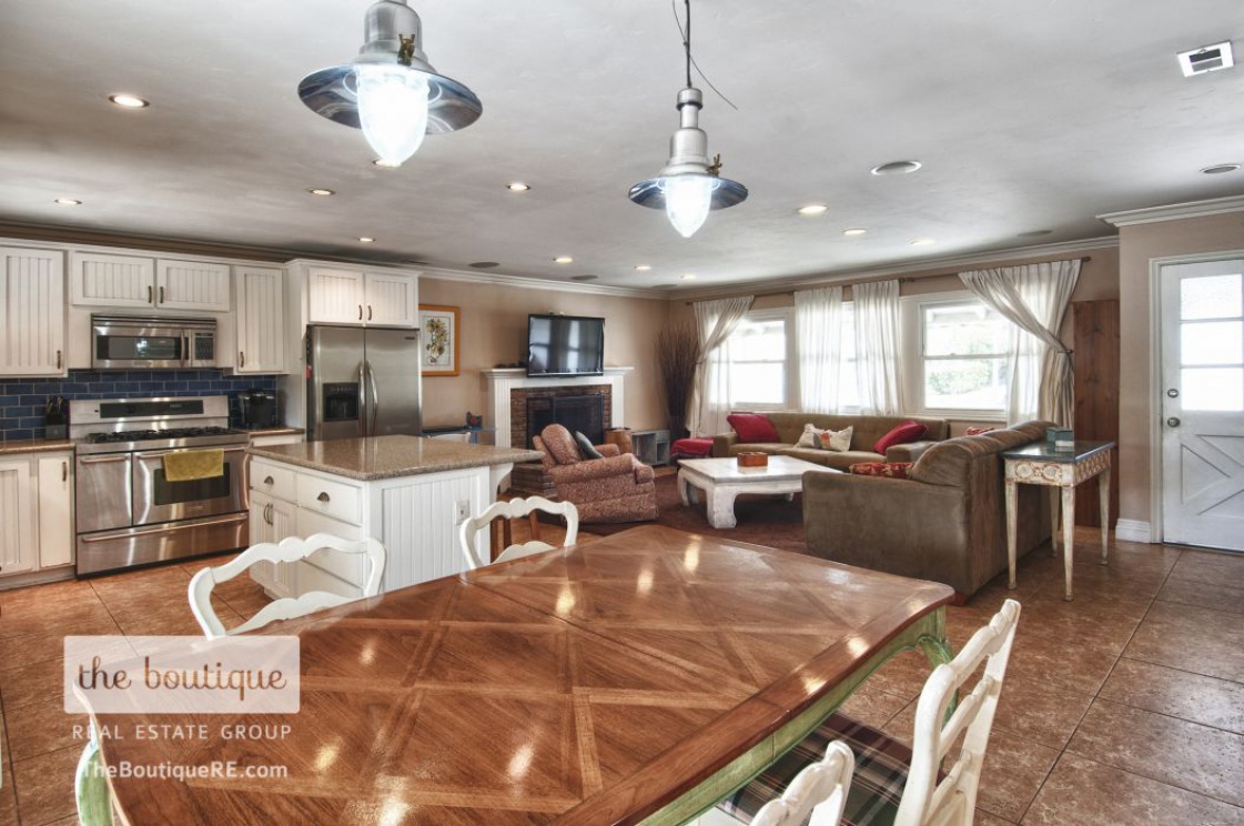 17751 Lewis Lane , Huntington Beach CA: 