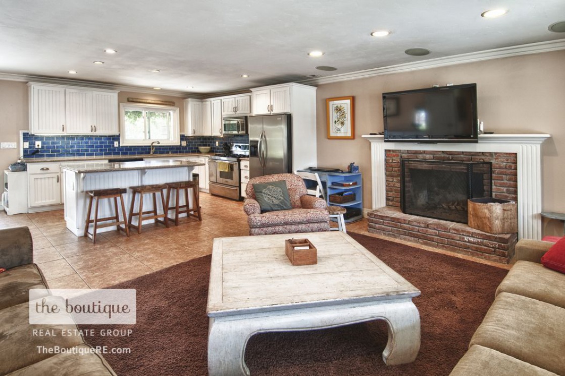 17751 Lewis Lane , Huntington Beach CA: 