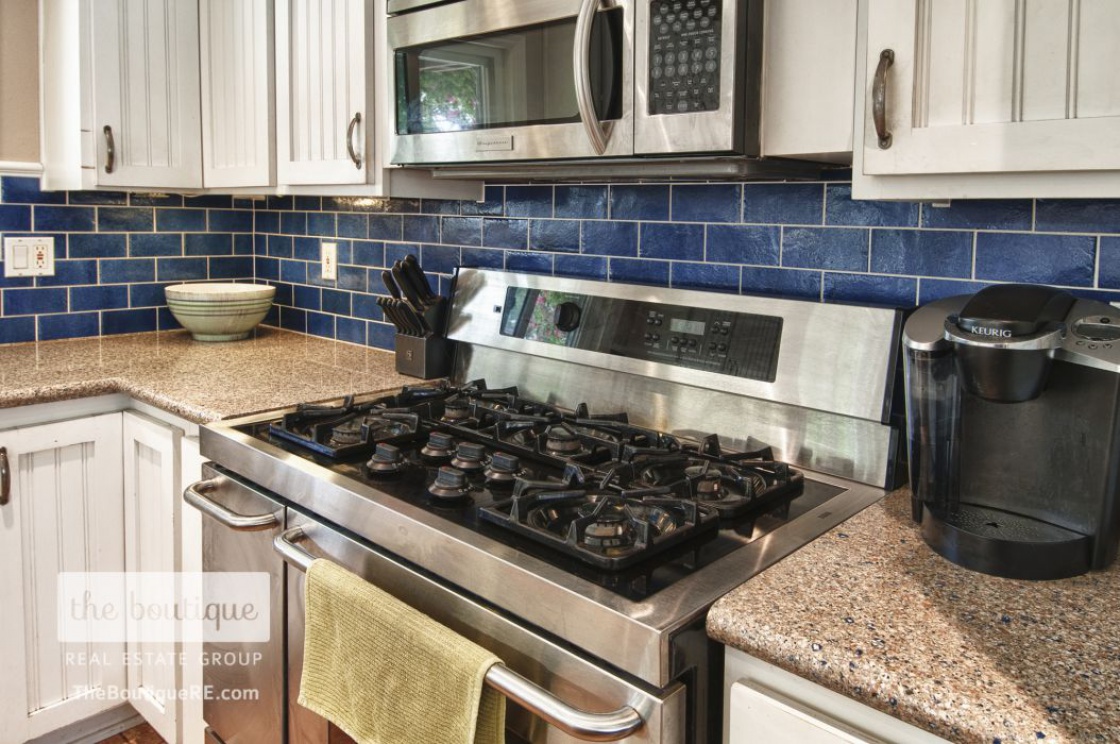 17751 Lewis Lane , Huntington Beach CA: 