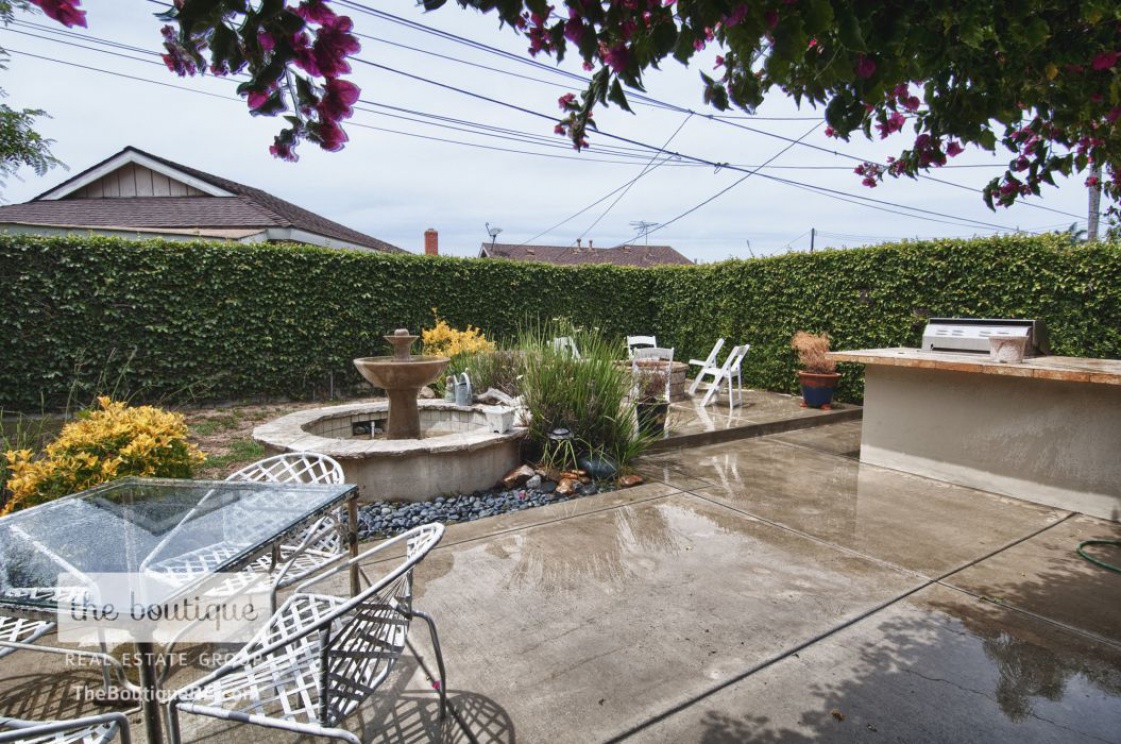 17751 Lewis Lane , Huntington Beach CA: 