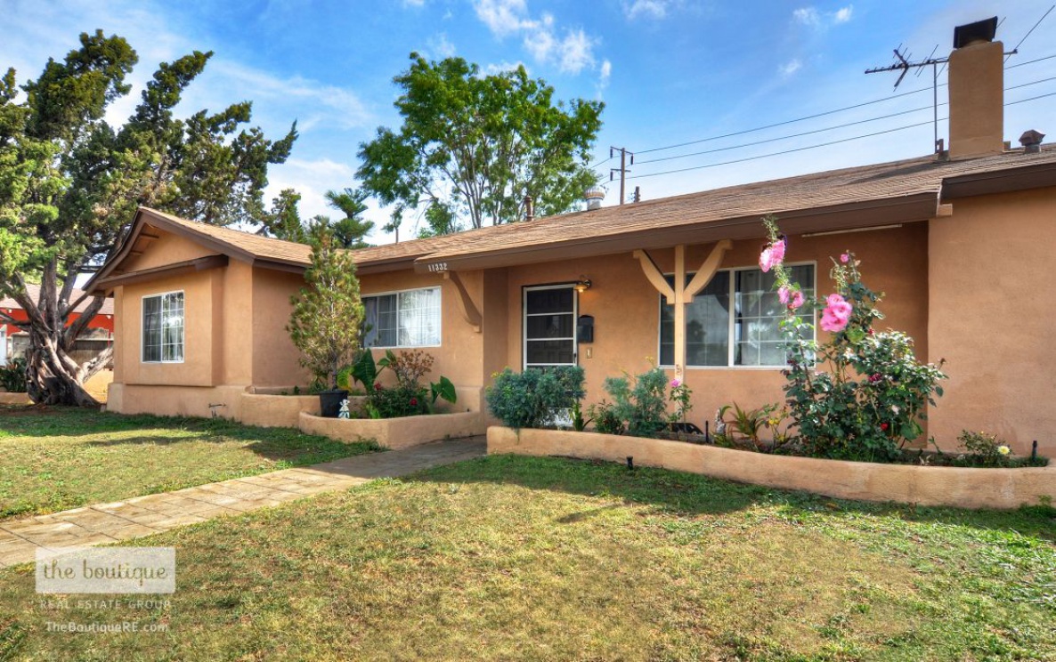 11332 South Colbow Street , Orange CA: 