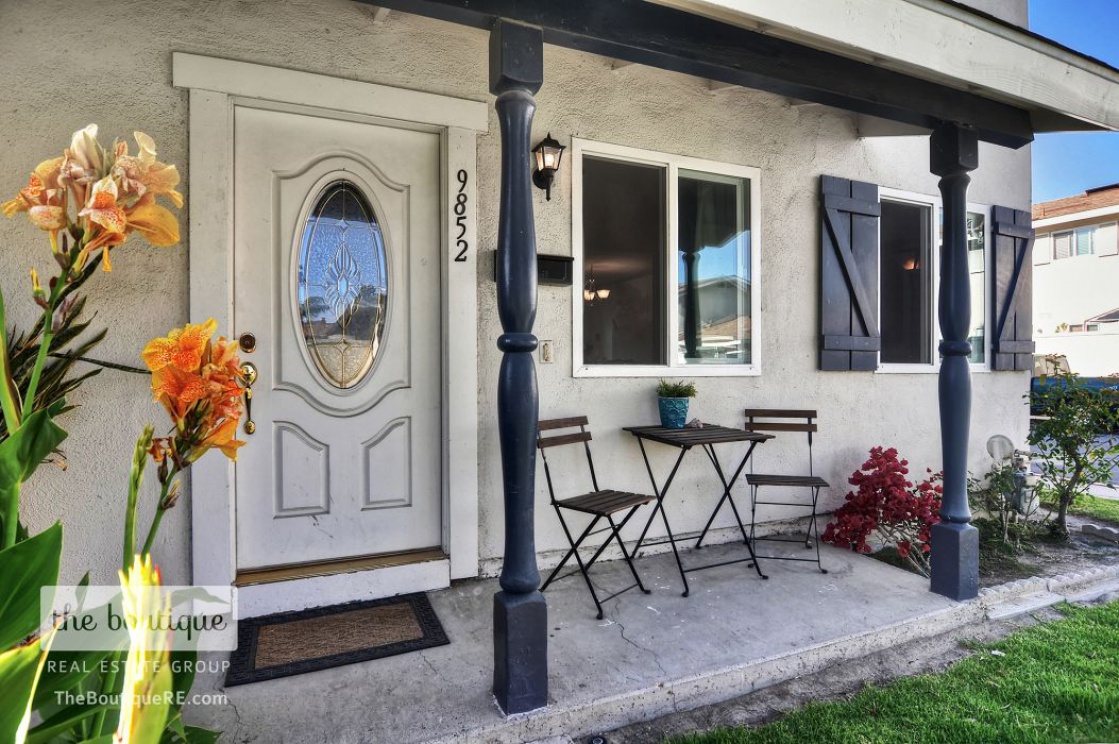 9852 Argyle Drive , Huntington Beach CA: