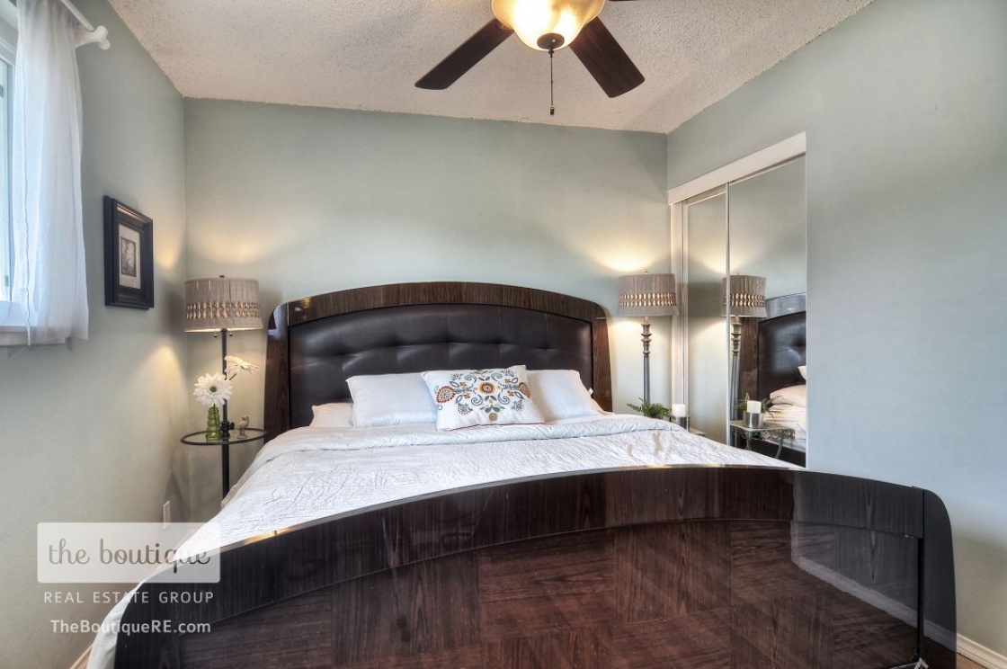 9852 Argyle Drive , Huntington Beach CA: