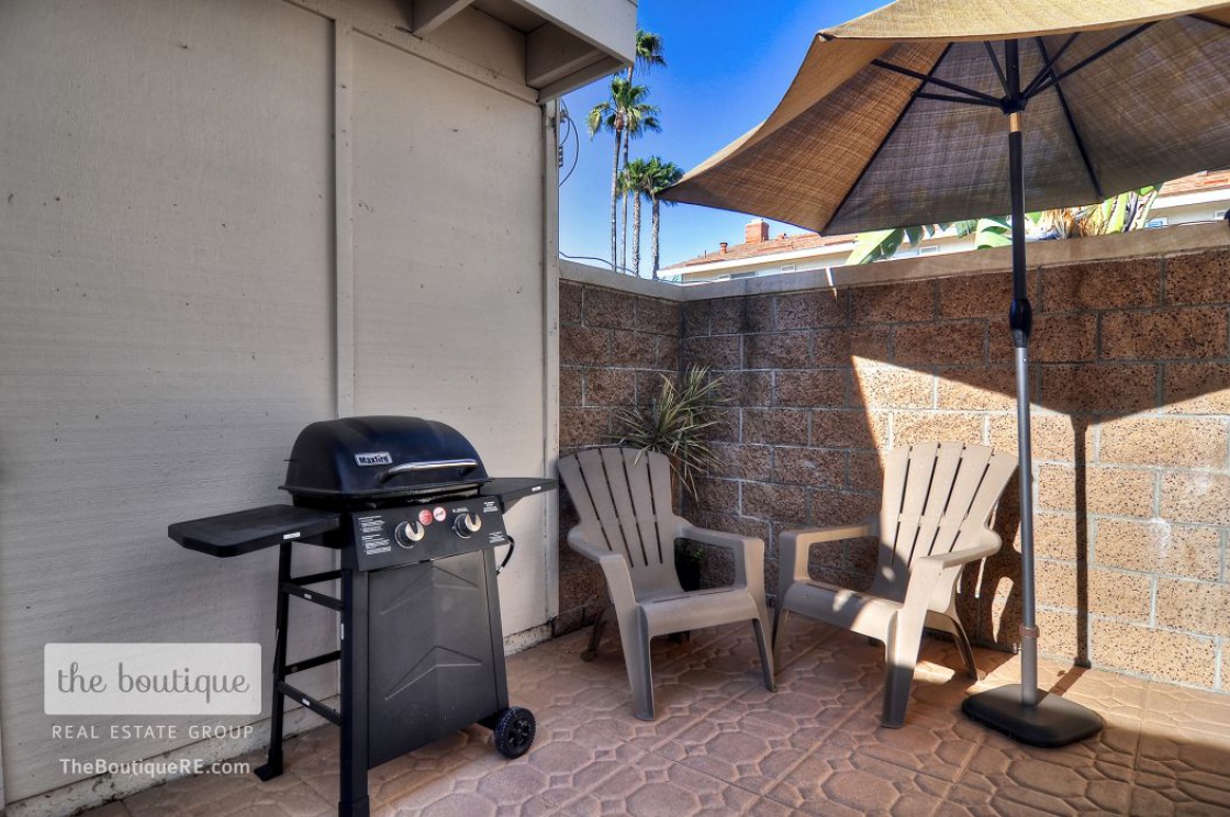 9852 Argyle Drive , Huntington Beach CA: