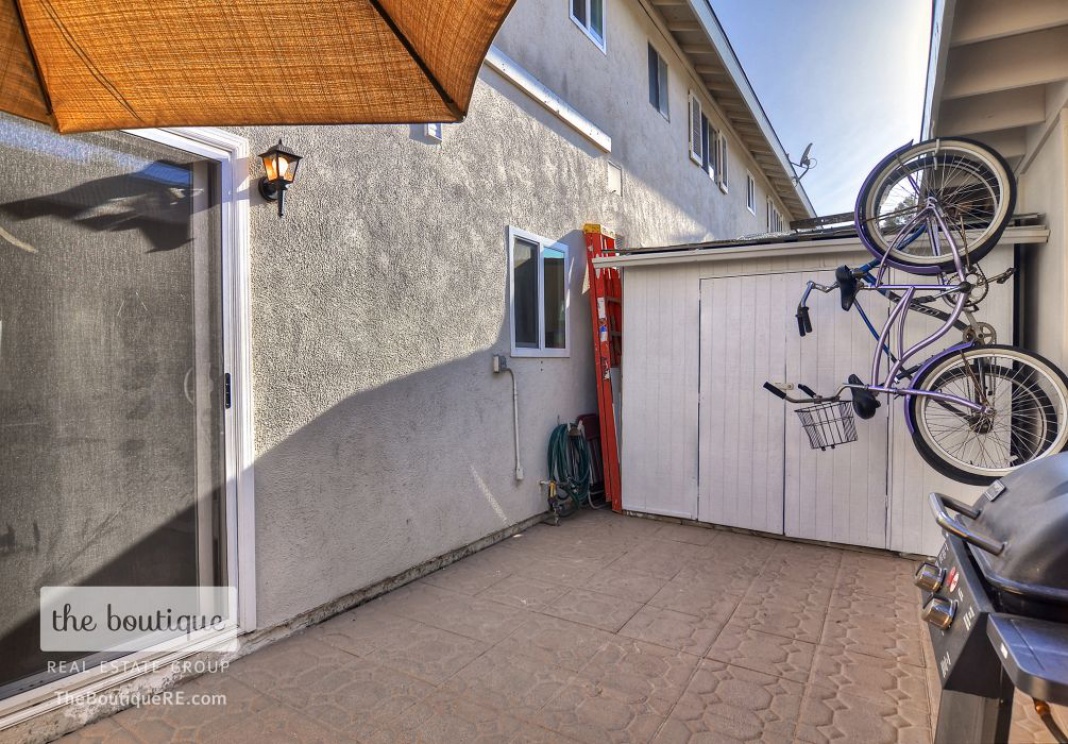 9852 Argyle Drive , Huntington Beach CA: