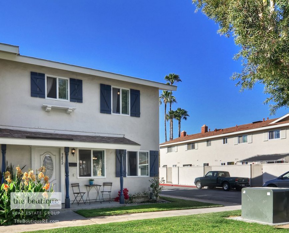 9852 Argyle Drive , Huntington Beach CA: