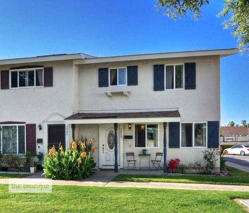 9852 Argyle Drive , Huntington Beach CA: