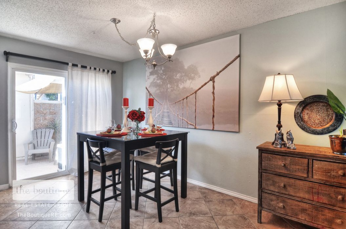 9852 Argyle Drive , Huntington Beach CA: