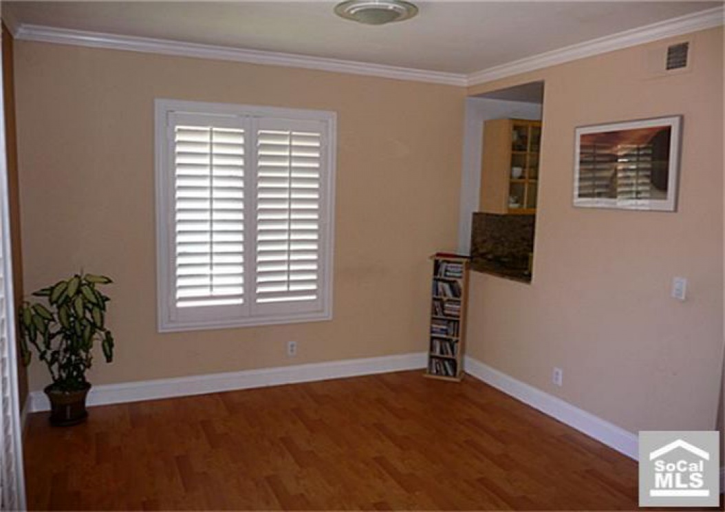 2301 Conifer Ln, Tustin CA: 