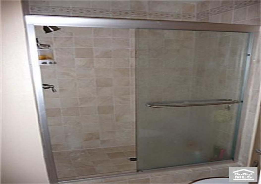 2301 Conifer Ln, Tustin CA: 