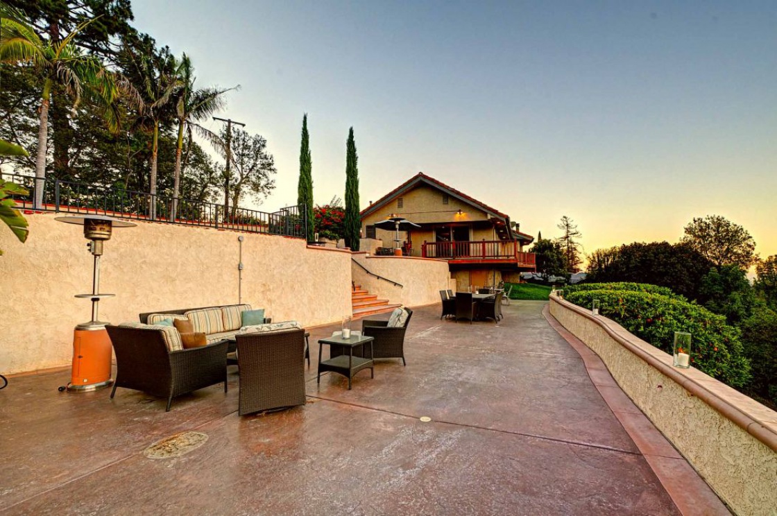 2267 Papaya Drive , La Habra Heights CA: 