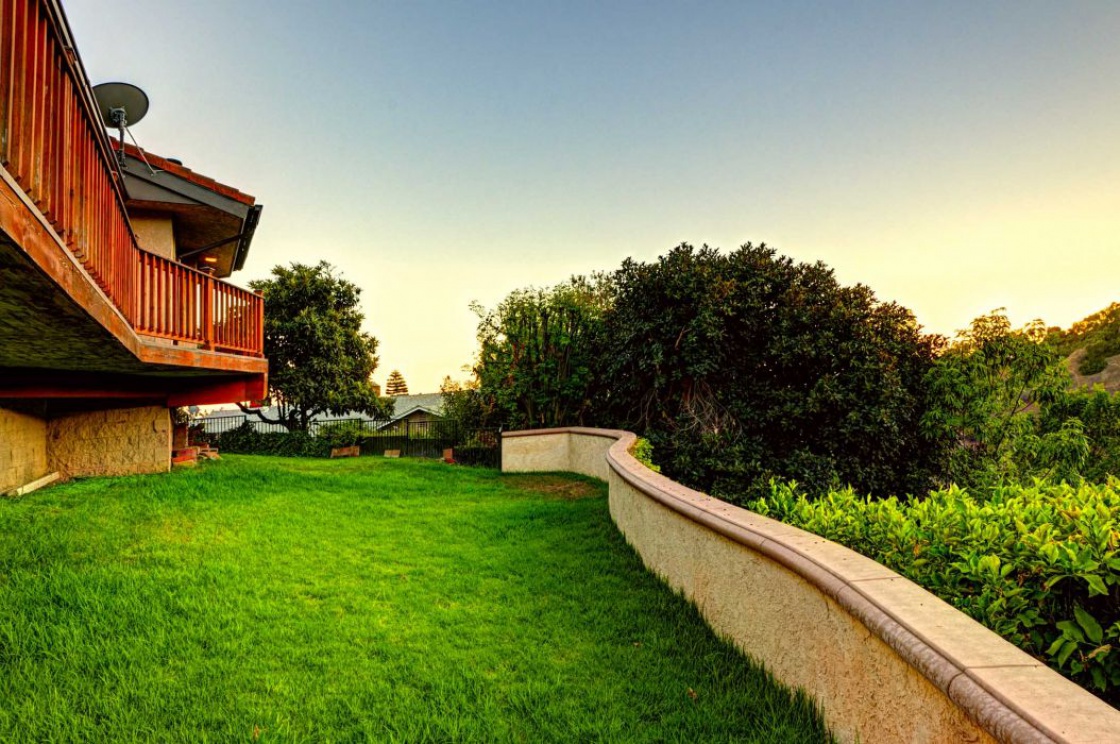 2267 Papaya Drive , La Habra Heights CA: 