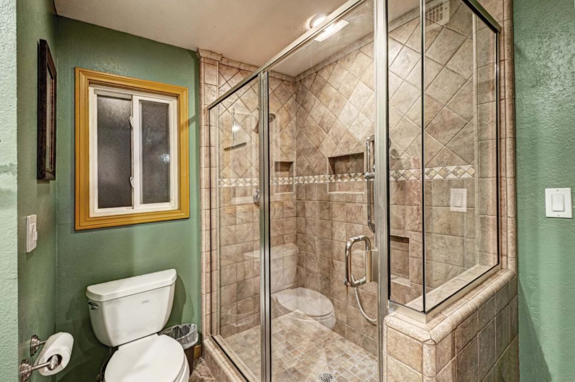 2267 Papaya Drive , La Habra Heights CA: 