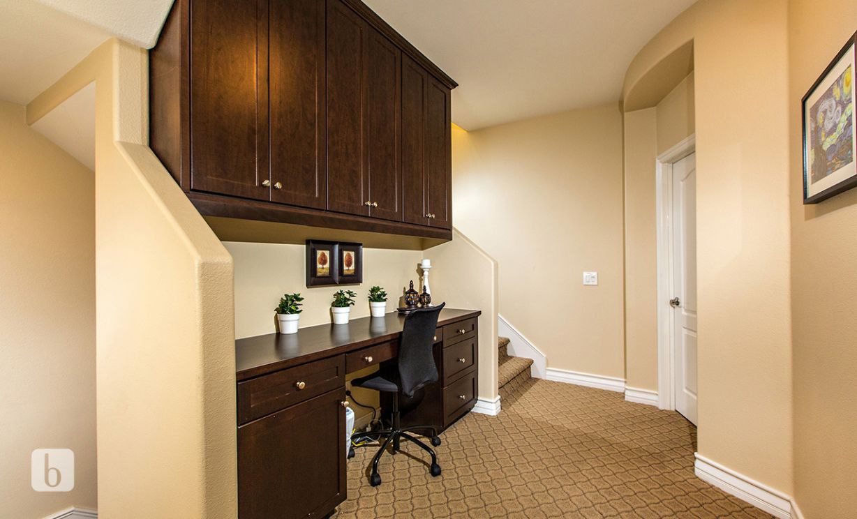 32   Bell Chime   , Irvine CA: 