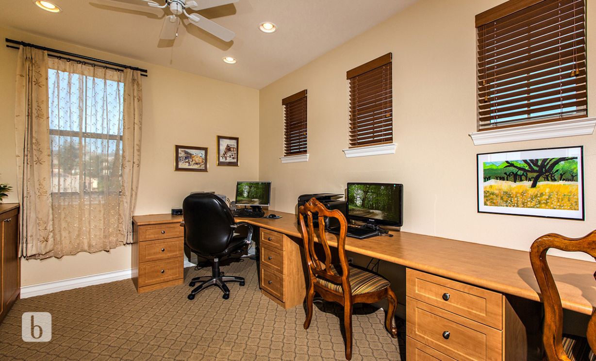 32   Bell Chime   , Irvine CA: 