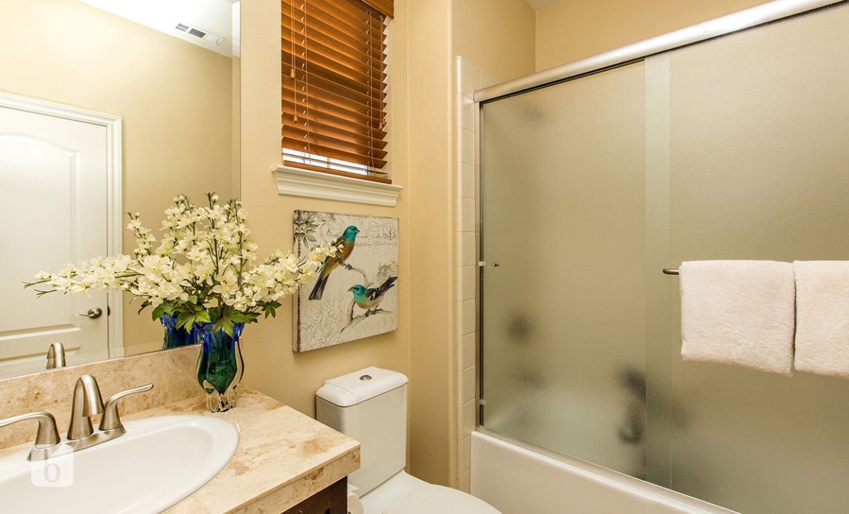 32   Bell Chime   , Irvine CA: 