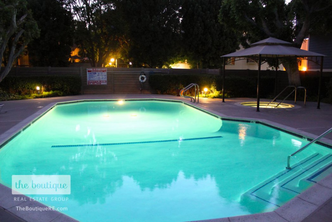 18713 Hatteras Street , Tarzana CA: 