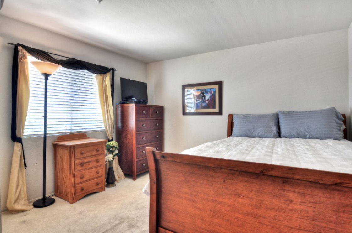 4 Balustrade Place , Lake Forest CA: 