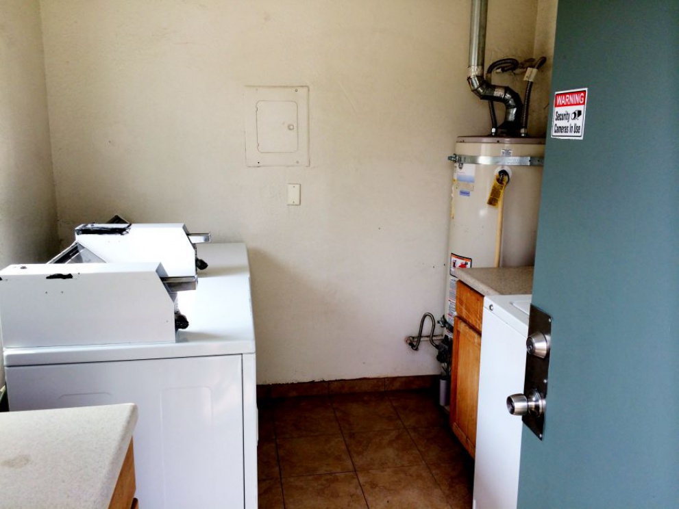 832 West Victoria Street , San Bernardino CA: 