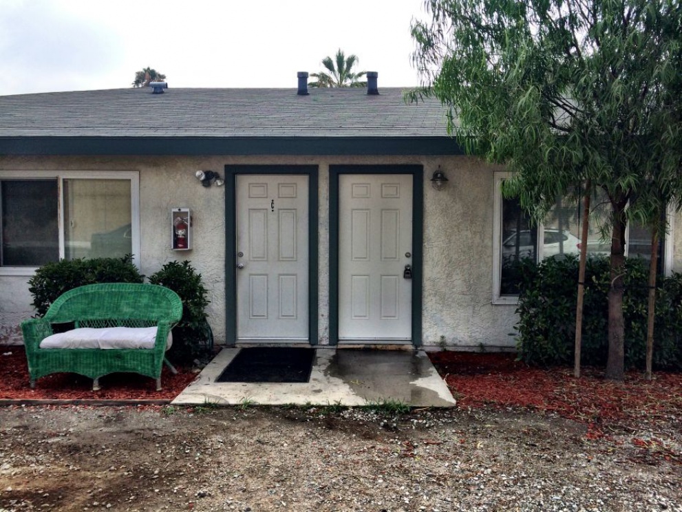 832 West Victoria Street , San Bernardino CA: 