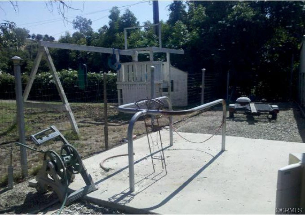 2355 Valle Drive, La Habra Height CA: 