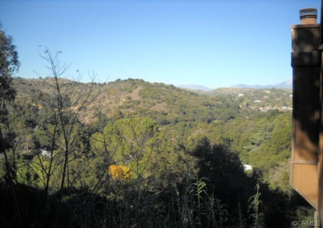 16862 Hay Drive, Chino Hills CA: 