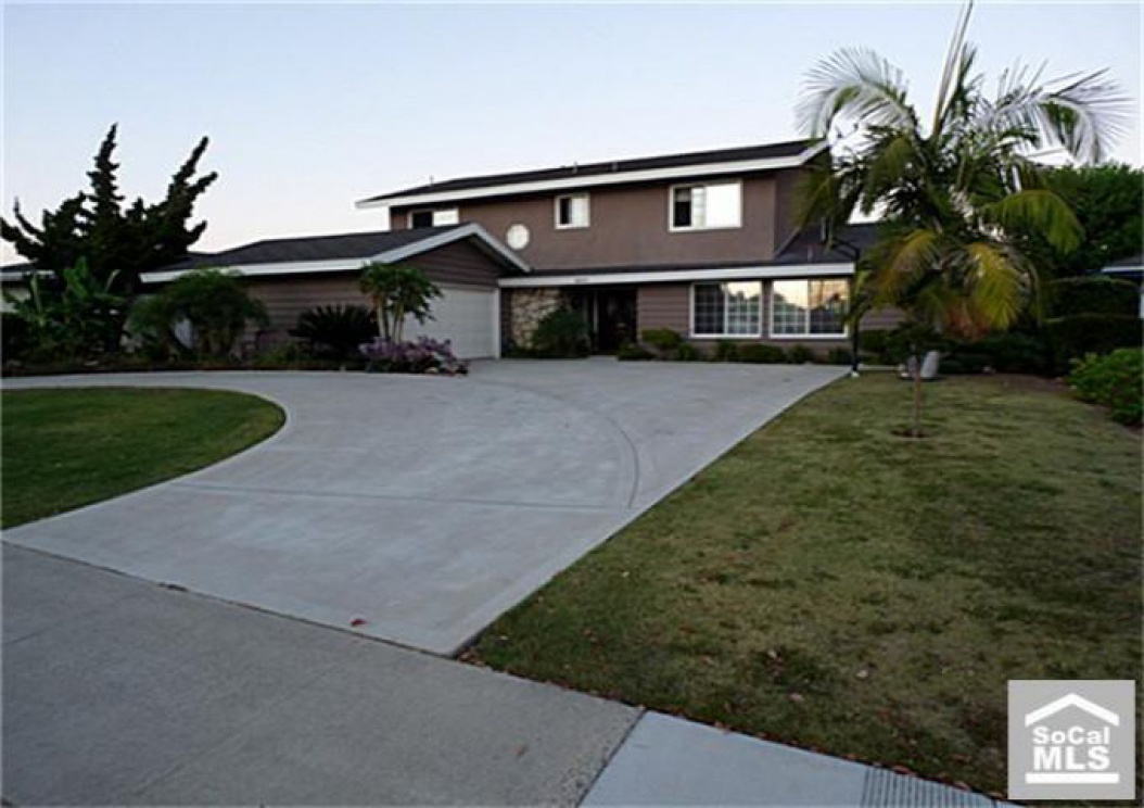 2800 Puente St, Fullerton CA: 