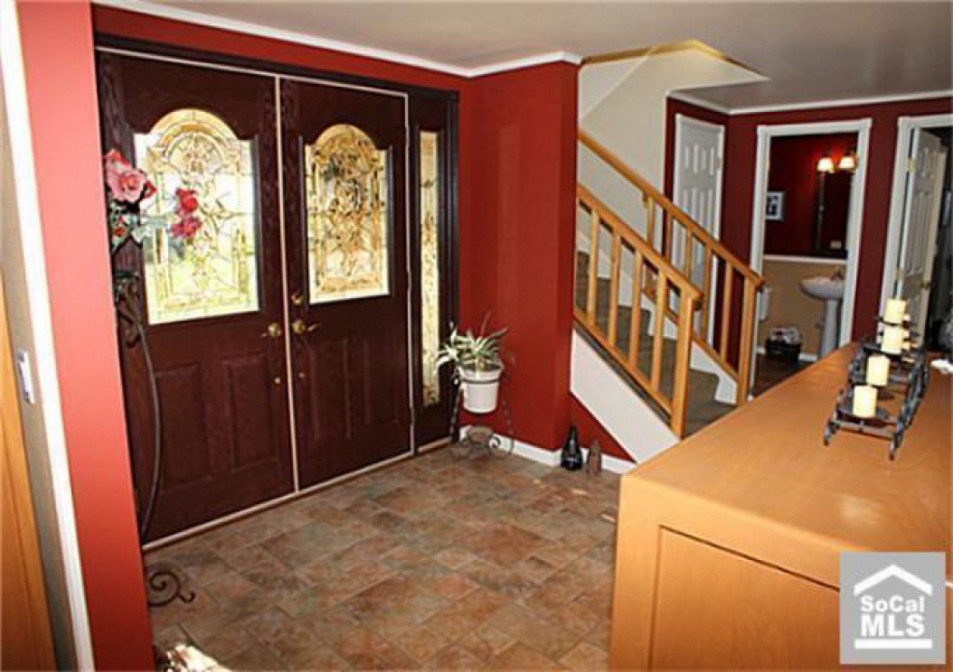 2800 Puente St, Fullerton CA: 