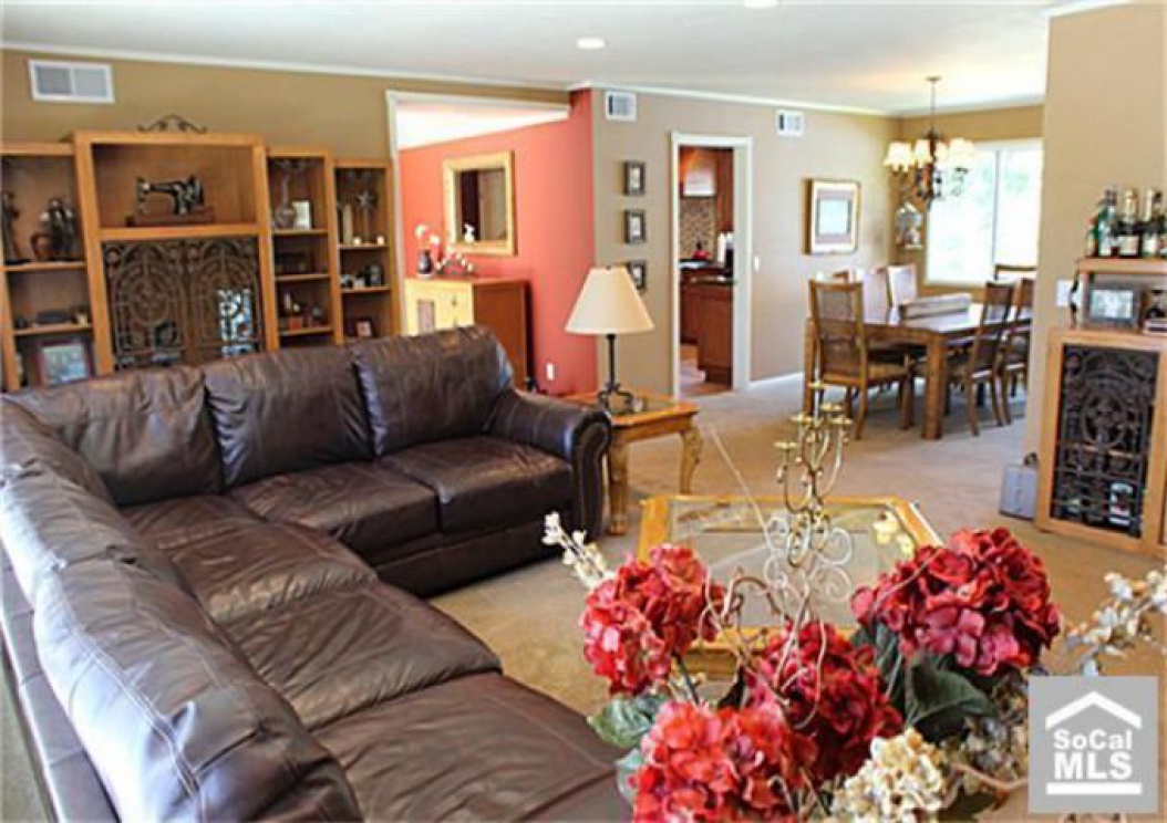 2800 Puente St, Fullerton CA: 