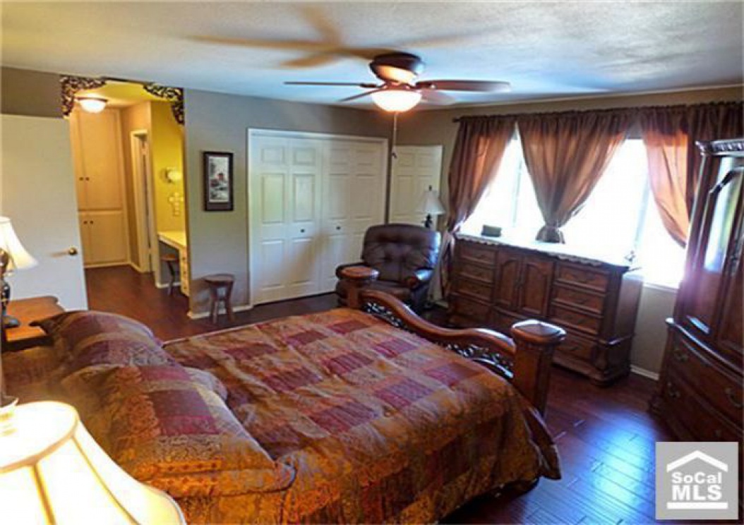 2800 Puente St, Fullerton CA: 