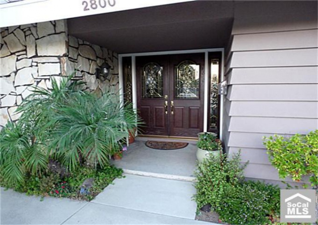 2800 Puente St, Fullerton CA: 