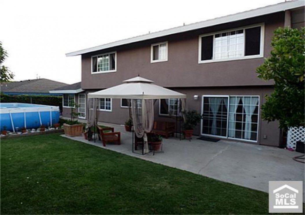 2800 Puente St, Fullerton CA: 